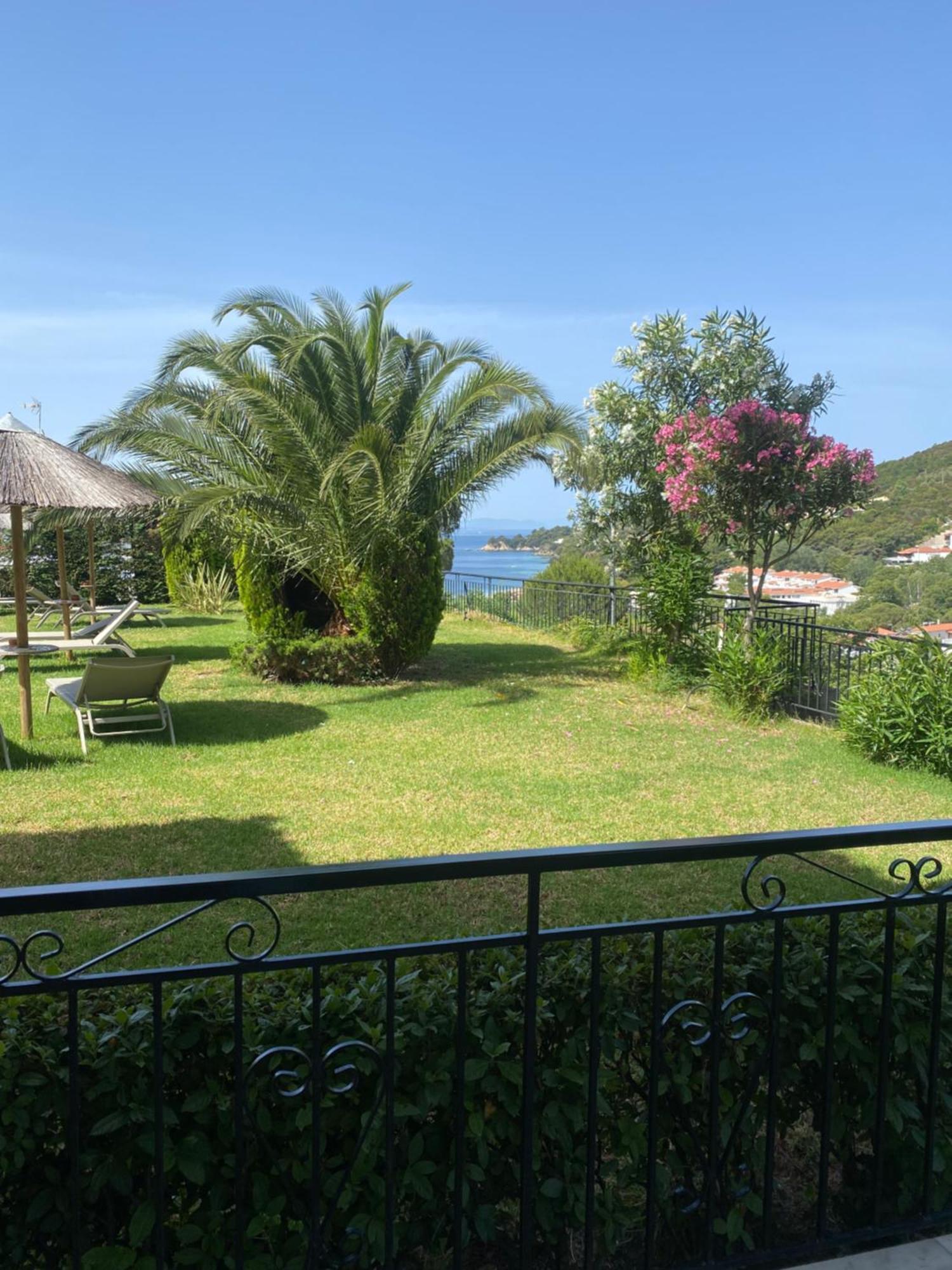 Villa Xanthippi Agia Paraskevi  Exterior foto